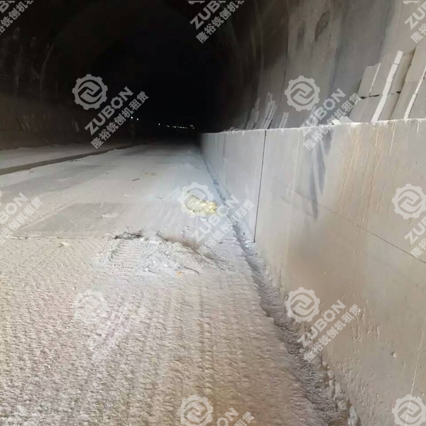 201512 甘肃天水 隧道铣刨