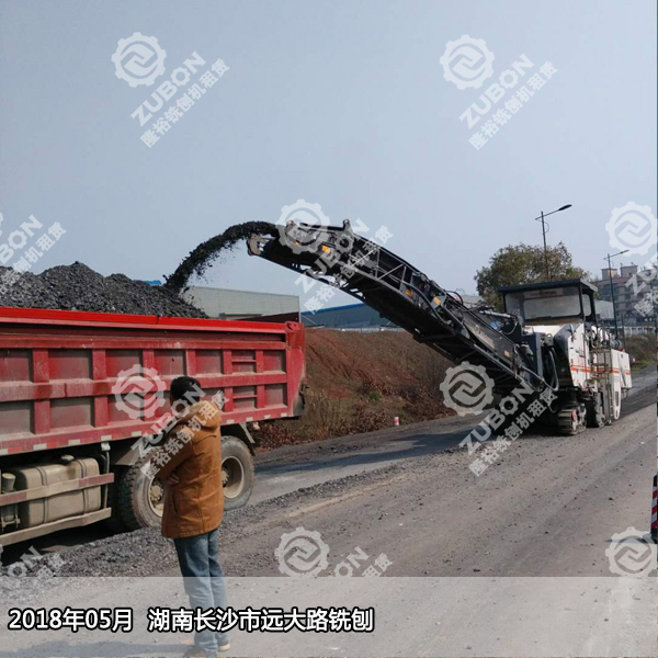 铣刨机租赁 隆裕铣刨机租赁 铣刨机租赁公司